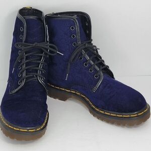 Dr. Martens Incredibly RARE Vintage Deep Purple Velvet Boots Size 5. #1620‎